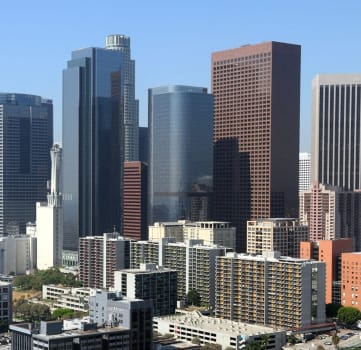 a view of the los angeles skyline