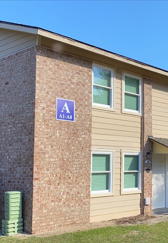 COMMUNITY AMENITIES