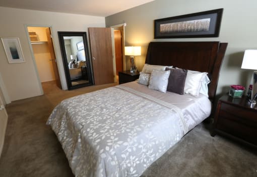 Large Comfortable Bedrooms With Closet at Willowood Apartments, Eastlake, OH, 44095