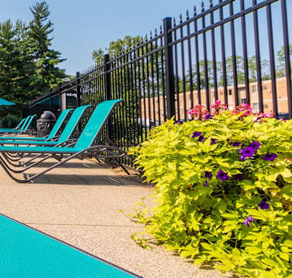 This is a photo of the pool area at Red Bank Reserve in Cincinnati, Ohio.
