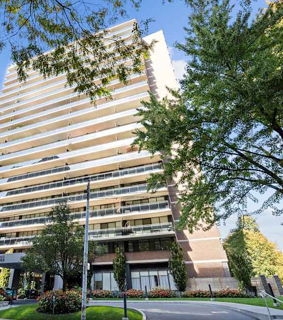 The exteriors - 50 Prince Arthur