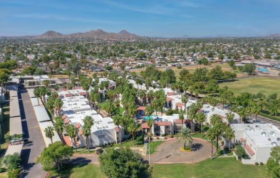 Aerial view at Townhomes on the Park Apartments in Phoenix AZ Nov 2020 (8)