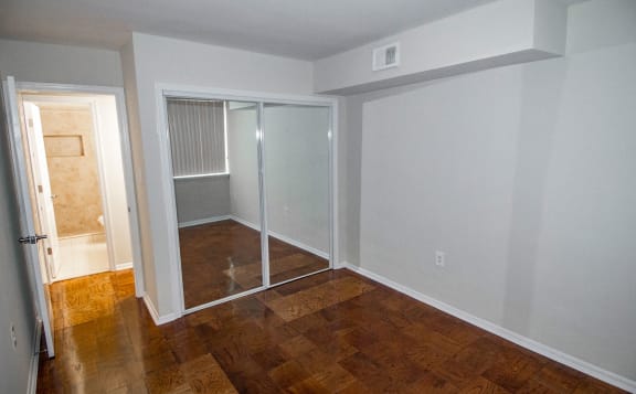 Heritage Park Three Bedroom 1.5 Bath -Bedroom 1-2