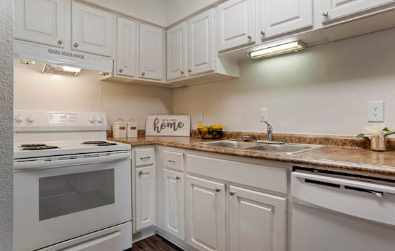 Modern kitchen 