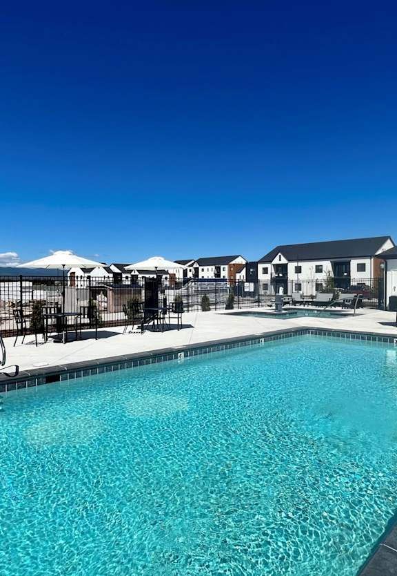 Swimming Pool at Silverbrook Apartments Apartments, Ridgeland, MT, 59901