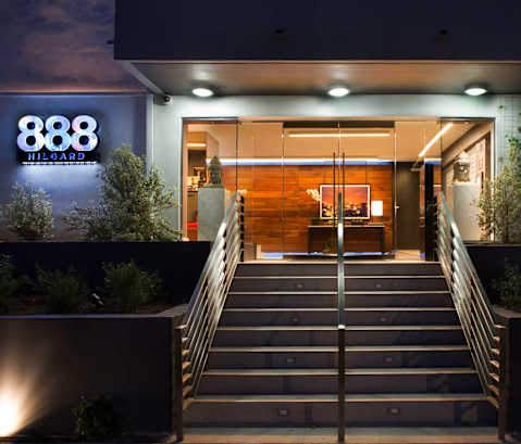 A building with the number 888 on it.