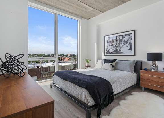 Gorgeous Bedroom at Viridian on Sheridan, Chicago