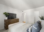 Thumbnail 16 of 21 - Oakridge Apartments - One Bedroom Model