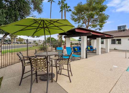 Pool, Pool Deck, Spa