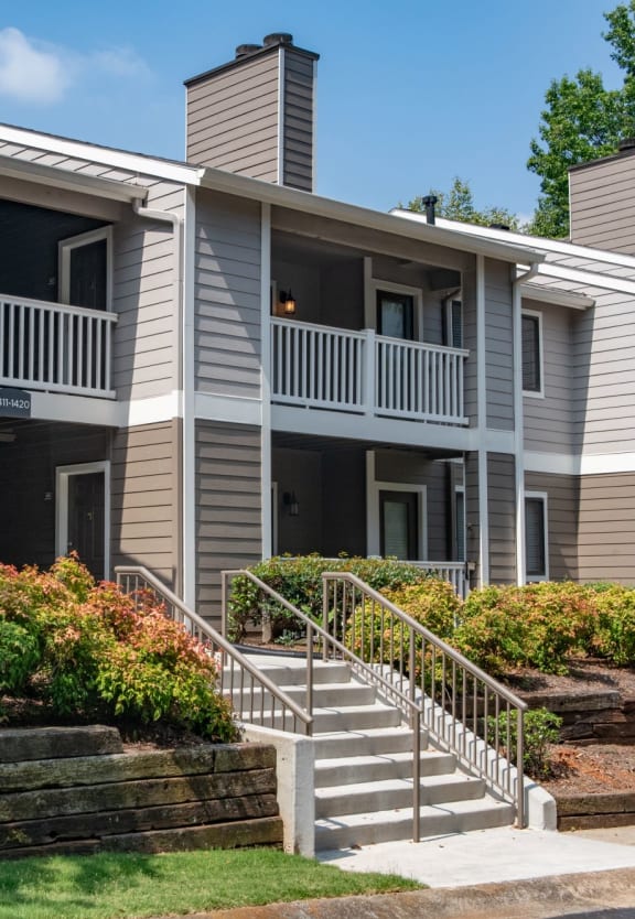 Pet Friendly Apartments at 1900 Rosemont, Roswell, GA, 30076