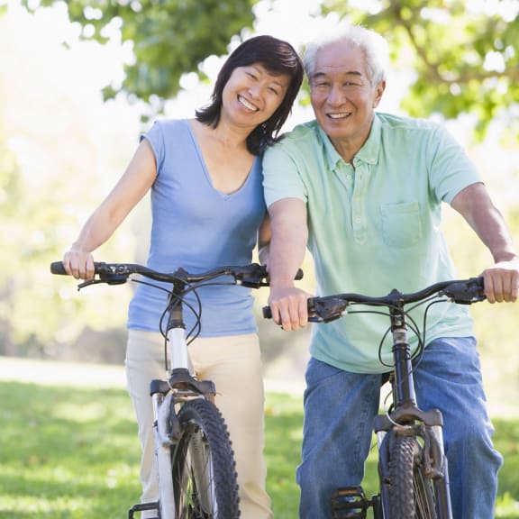 Seniors, Bicycles