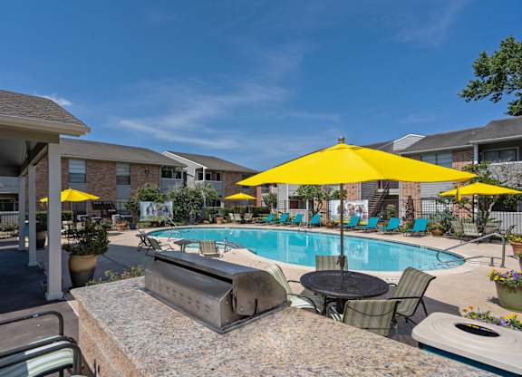 Pool Deck, Entertainment, Patio, Grill, Outdoors
