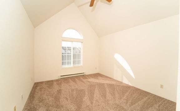 Master Bedroom at Morning Glory Circle Apartments, Spokane, WA