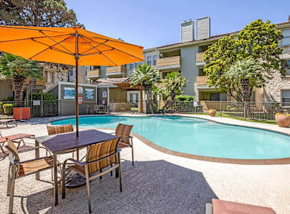 Swimming Pool With Relaxing Sundecks at Turtle Creek Vista, San Antonio, TX