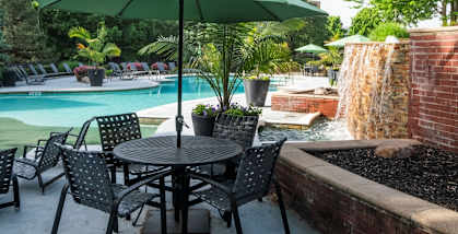 Poolside Shaded Patio at Cambridge Square Apartments, Overland Park, 38103
