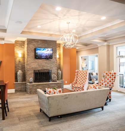 the preserve at ballantyne commons community living room and dining area at Hall Creek, Arlington, Tennessee