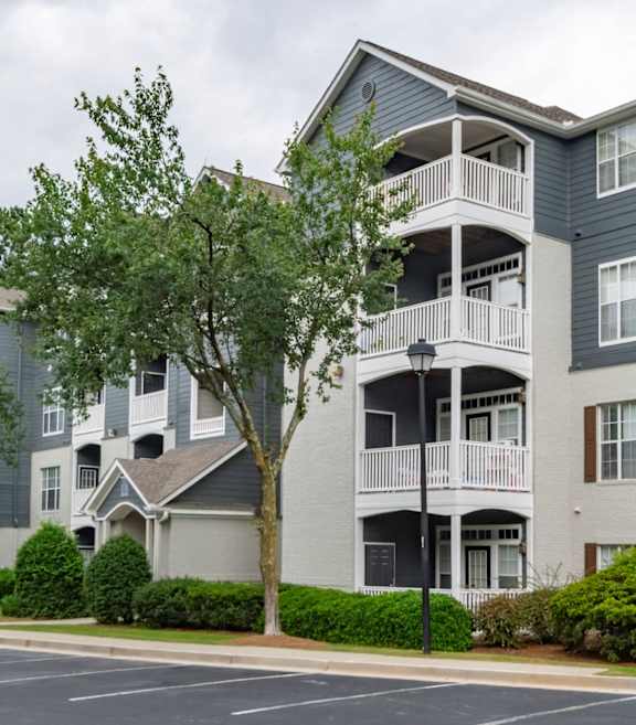 Landscaped Exterior at Sugarloaf Crossing, Georgia, 30046