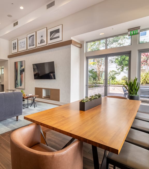 the preserve at ballantyne commons commons living room and dining area at Strata at Mission Bay, San Francisco, CA, 94158