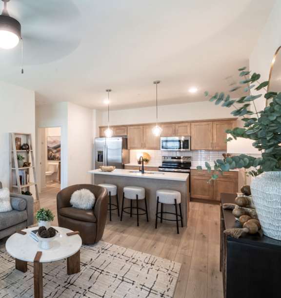 Living And Kitchen at Grays Creek Apartments, Cordova, TN, 38018