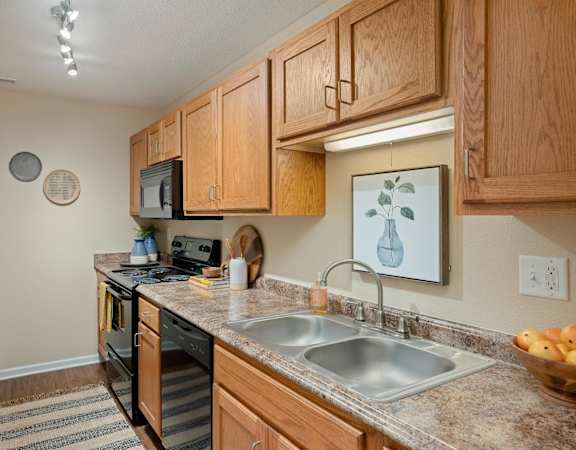 Model kitchen  Pointe Royal Apartments, Overland Park, KS 66213