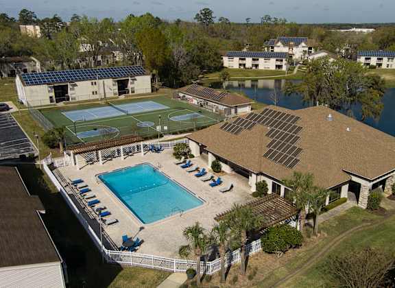 Apartment Complex at Stoneridge Apartments in Gainesville, 32608