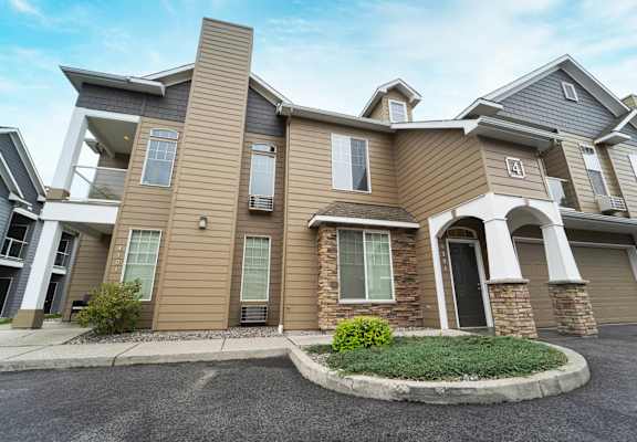 Elegant Exterior View at Artisan Apartments, Spokane