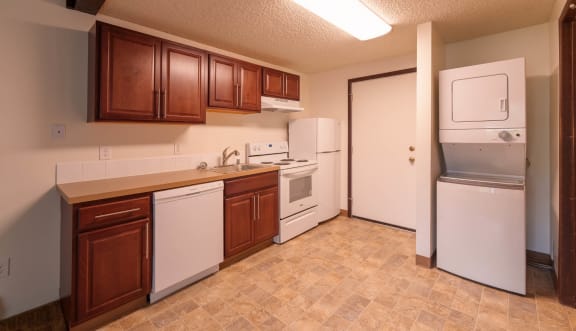 Fully Furnished Kitchen at Hogan Apartments, Spokane, WA