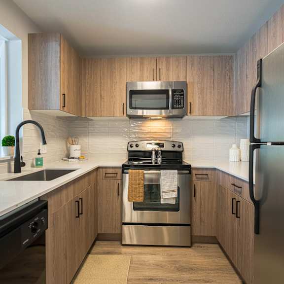 The Emerson of Ann Arbor Apartments kitchen