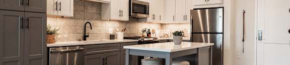 Arlo Apartment Homes in Malvern, PA - Kitchen