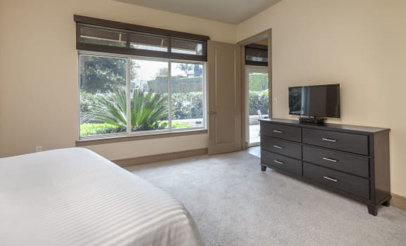 Gorgeous Bedroom at mResidences Miracle Mile, Los Angeles, California
