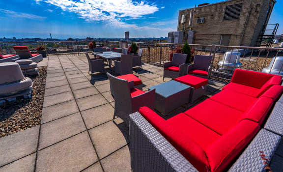 2112 New Hampshire Ave Rooftop Deck 01