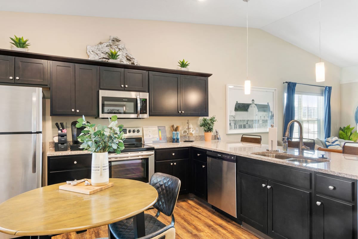 Photos and Video of Redwood Warsaw in Warsaw, IN