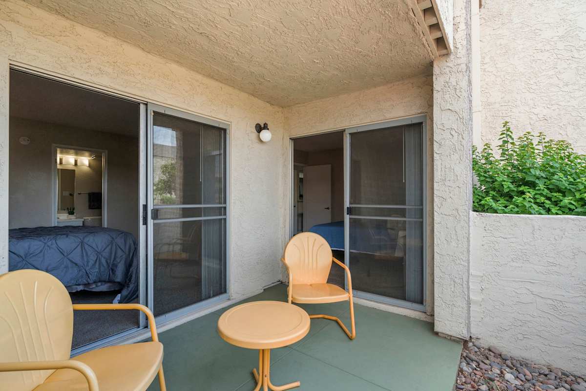Balcony or patio at The Place at Wickertree.