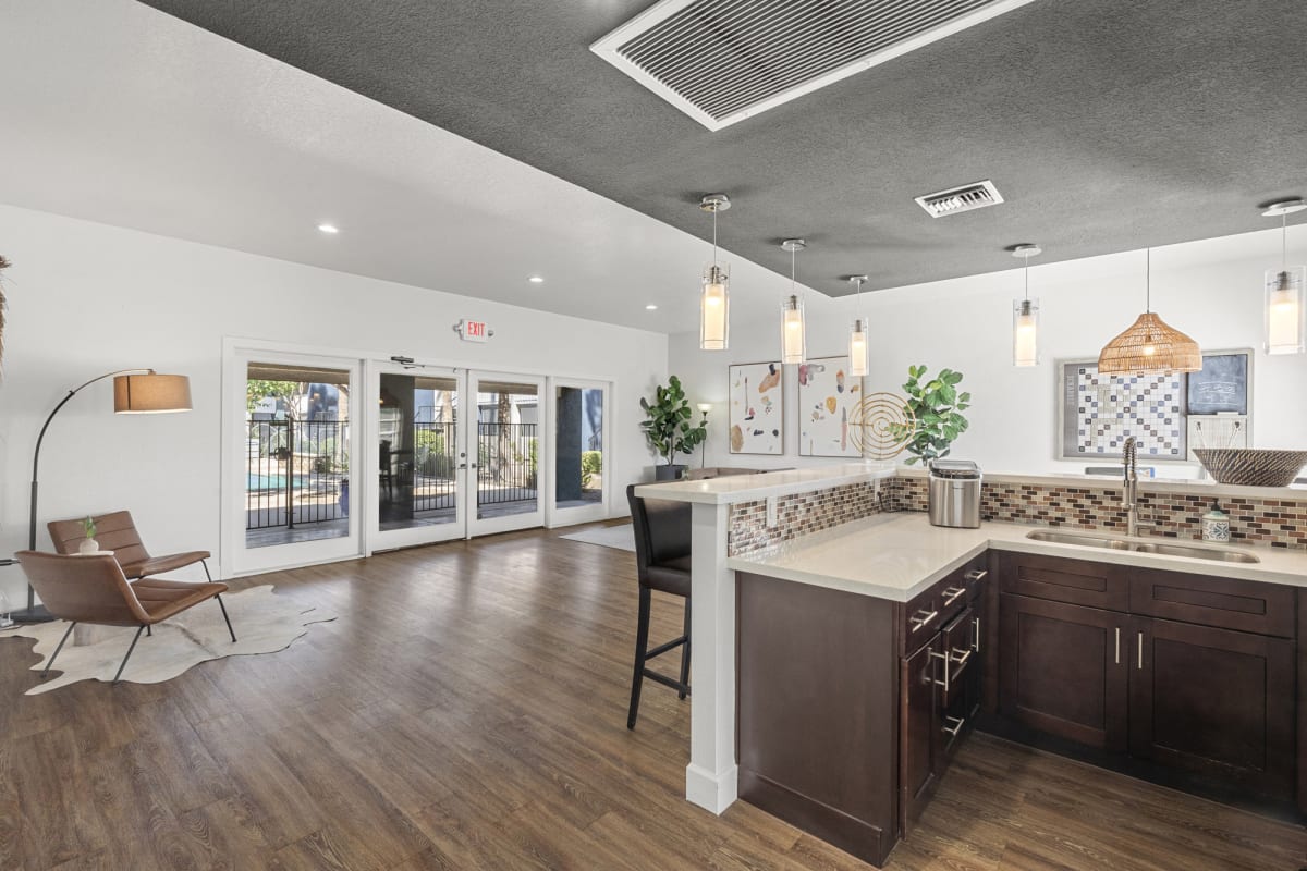 Community lounge at Oakridge Apartments.
