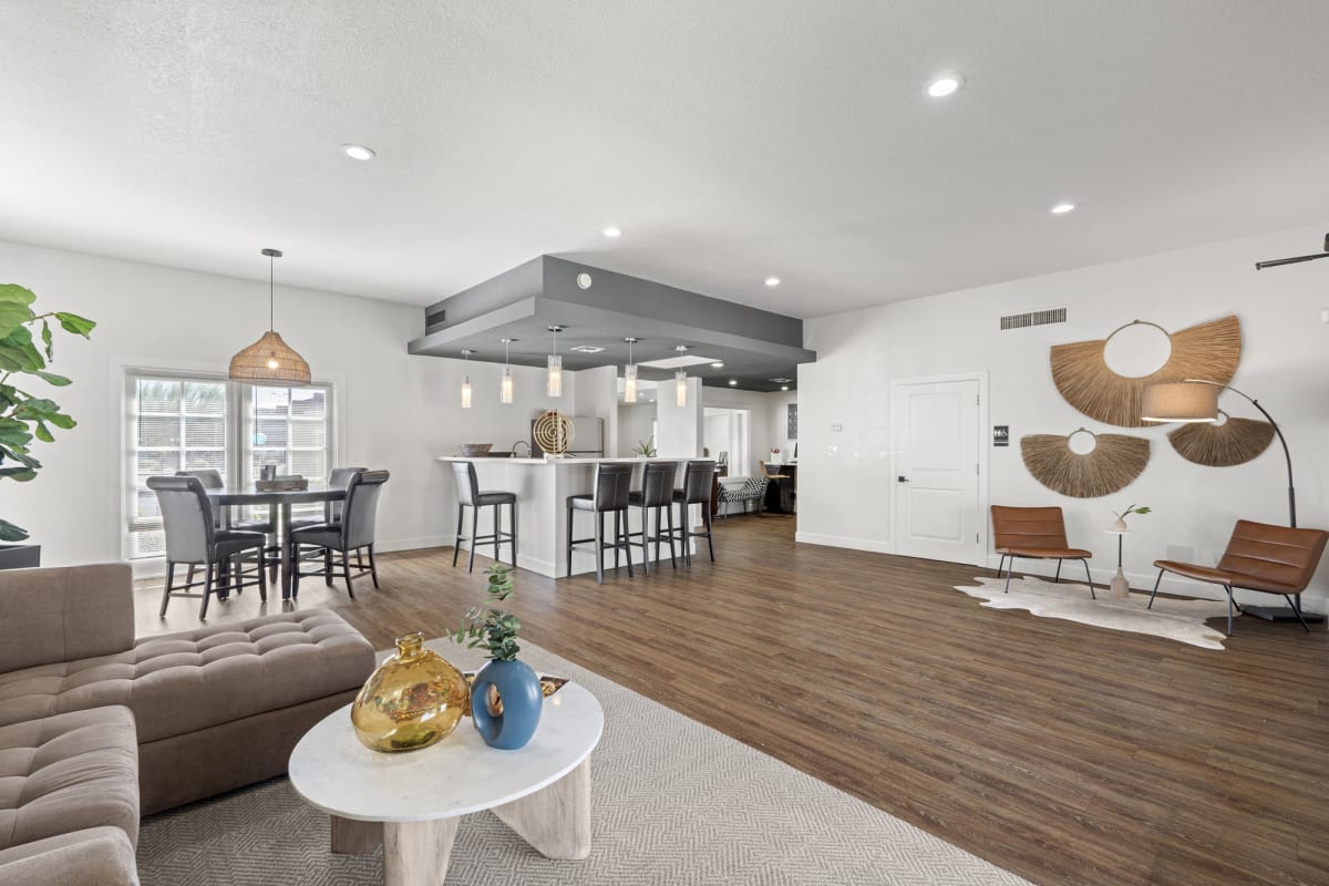 Community lounge at Oakridge Apartments.