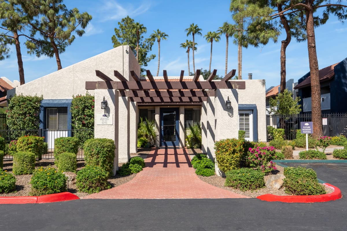 Leasing office exterior at Oakridge Apartments.