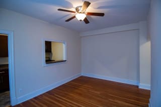 3221 Connecticut Avenue One Bedroom B Living 11