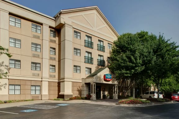 the building where the hotel is located