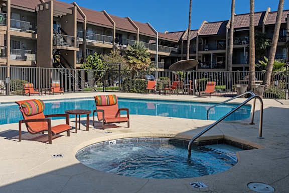 Pool, Spa, Clubhouse, Pool Deck, Patio, Chairs, Picnic