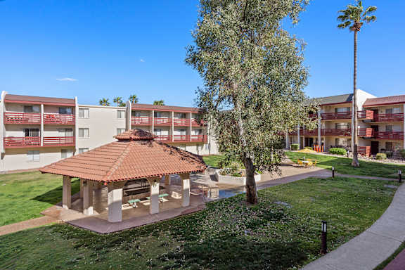 Exterior, Patio, Balcony, Courtyard, Landscaping