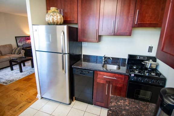 2112 New Hampshire Ave Dishwasher