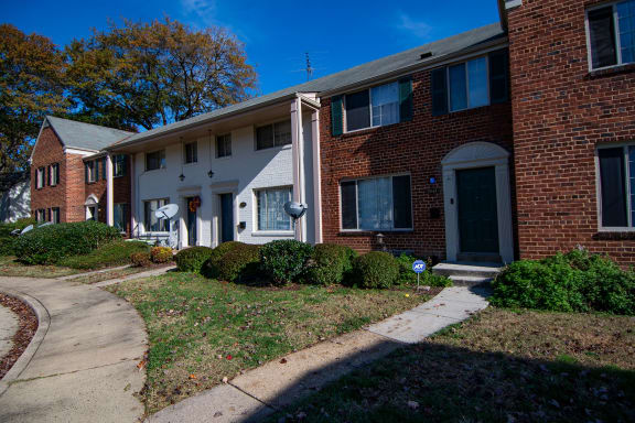 Brookville Townhomes Exterior 24