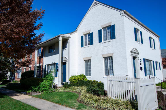 Brookville Townhomes Exterior 46