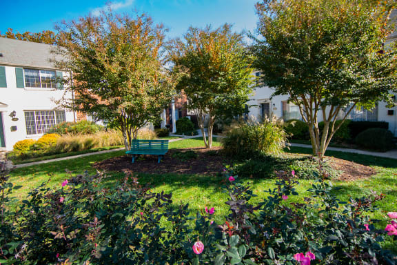 Brookville Townhomes Landscaped Courtyard Photo