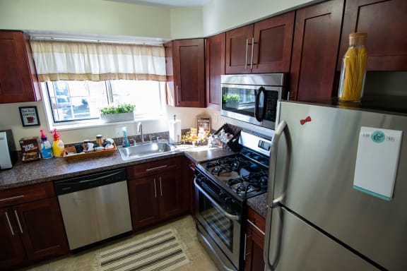 Three Bedroom A Bedroom Kitchen 08