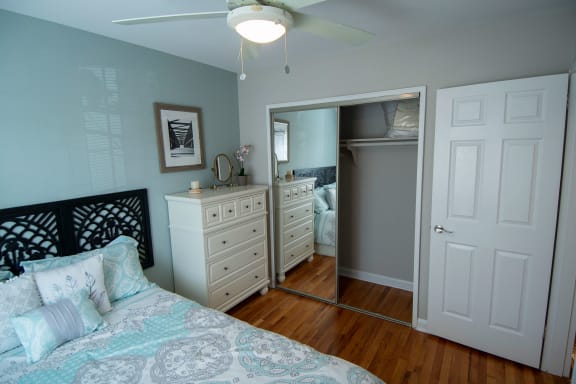 Brookville Townhomes Three Bedroom A Bedroom 21