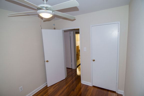 Three Bedroom Bathroom Third Bedroom 4