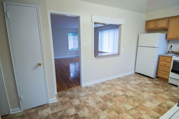 Brookville Townhomes Three Bedroom Kitchen 5