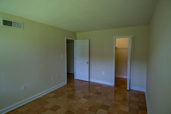 Heritage Park Two Bedroom - Bedroom 1-3