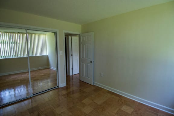 Heritage Park Two Bedroom - Bedroom 2-3